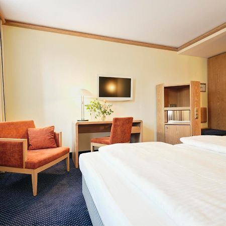 אשהיים Hotel Zur Post מראה חיצוני תמונה
