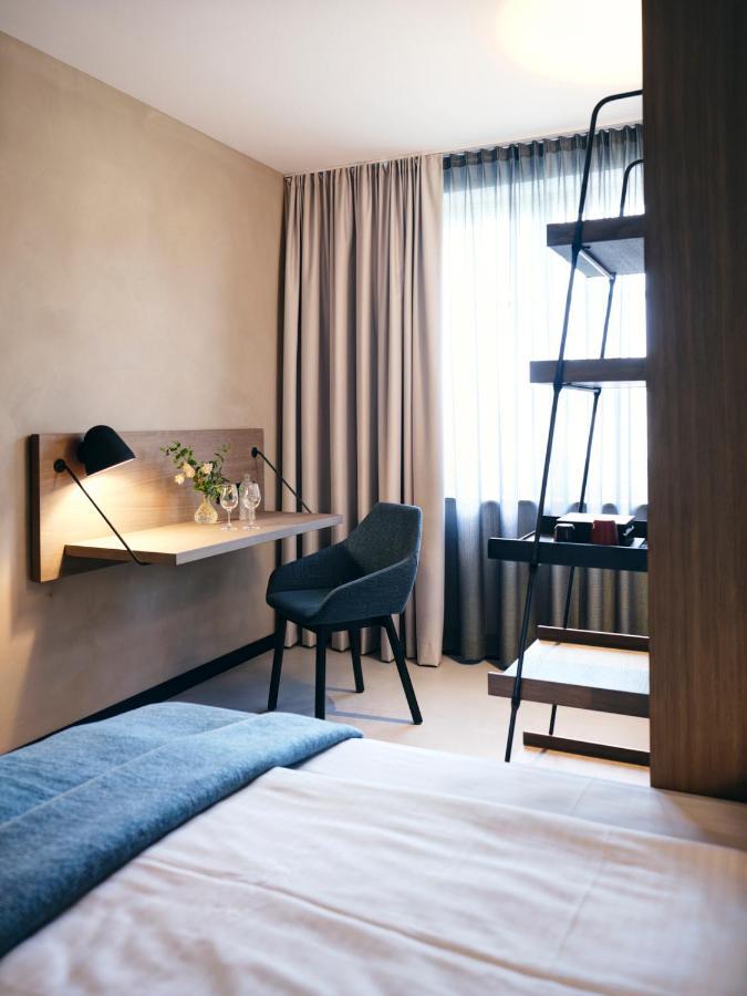 אשהיים Hotel Zur Post מראה חיצוני תמונה