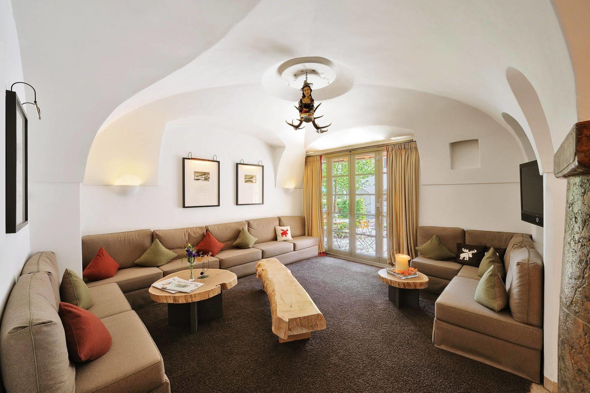 אשהיים Hotel Zur Post מראה חיצוני תמונה